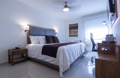 Merida Hotel | Hotel Misión Express Mérida Alta Brisa
