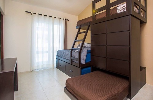 Gonzalo Guerrero Condo | Great 2BED Condo Near Beach! Pool+AC! Sleeps 8!