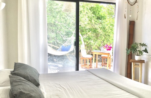 El Cuyo Hotel | LunArena Barefoot Comfort