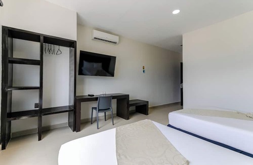 Ejidal Hotel | Hotel Ambra