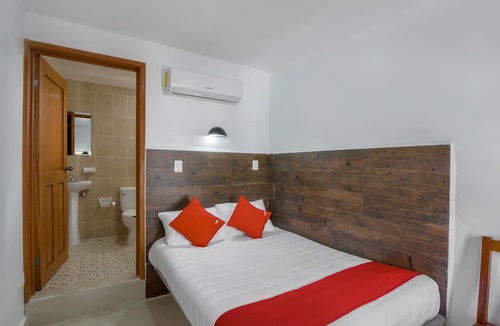 Francisco Uh May Hotel | OYO Hotel Palma Real