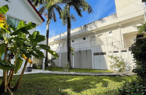 Colonia Adolfo Lopez Mateos Hotel | Hotel Dos Mundos, Isla Cozumel