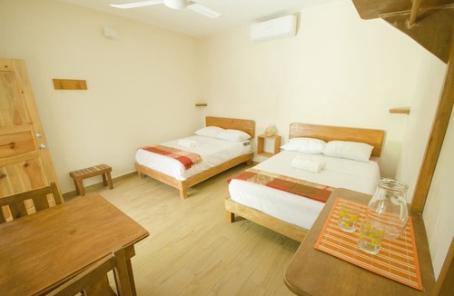 Tulum City Center Hotel | Casa Almendro