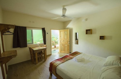 Tulum City Center Hotel | Casa Almendro