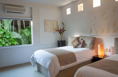 12th Street Hotel | Magic Blue Spa Boutique Hotel-Adult Only