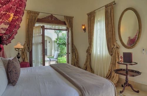 Centro Hotel | El Palacito Secreto