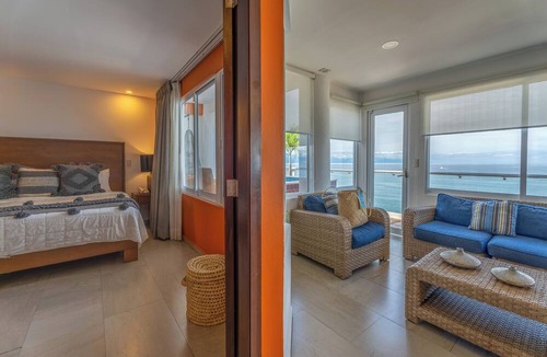 Colonia 5 de Diciembre Hotel | The Paramar Beachfront Boutique Hotel - Downtown Malecon