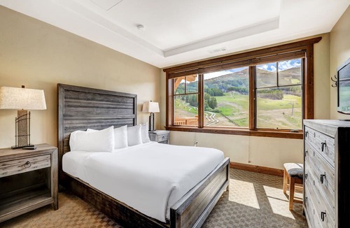 Peak 8 House | One Ski Hill Place S8421