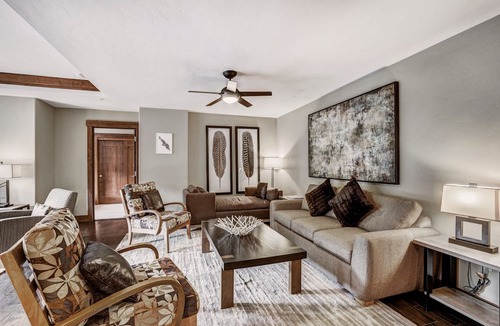 Peak 8 House | One Ski Hill Place S8421
