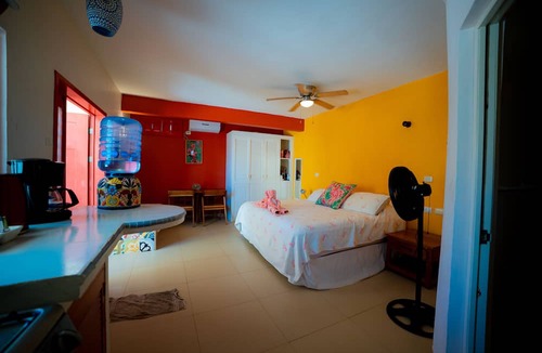 Chuburna Puerto Bed & Breakfast | Flamingos Inn