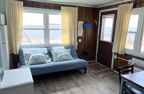 Tawas City Hotel | Paradise Beach Resort