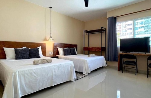 Merida Municipality House | Vica Mayan Guest House - By Aloja
