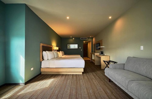 Saltillo Hotel | Wyndham Garden Saltillo
