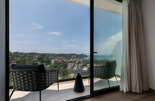 North End Apartment | El Cielo