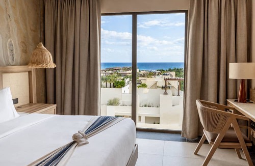 Downtown Hotel | Hotel Indigo Playa Del Carmen by IHG