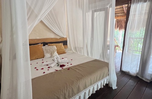 Tulum Cabin | Tzunum Jade