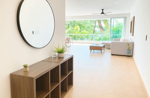 Puerto Aventuras Apartment | High-End Waterfront Condo Secrets Waters