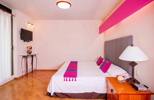 San Felipe del Agua Hotel | Suites Xadani