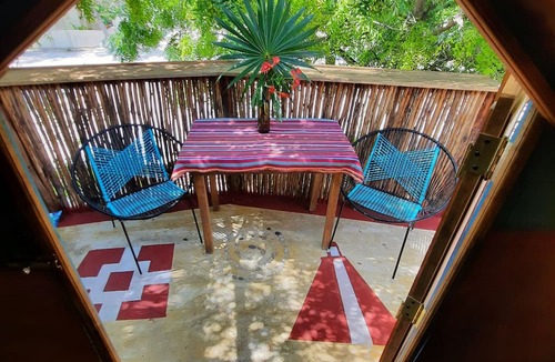 Rio Lagartos Cabin | Casa Jade coloradas