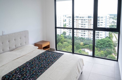 Zona Industrial Apartment | Dpto. de lujo frente a plaza Harbor