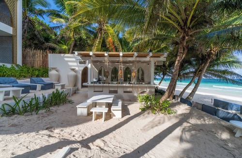 Zona Hotelera Hotel | Sana Tulum Beachfront Boutique Hotel
