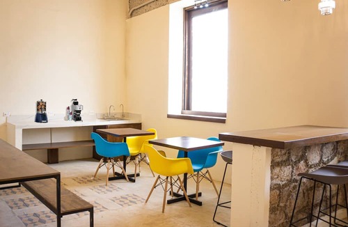 Barrio de Santiago Hotel | Kapsul Express Mérida