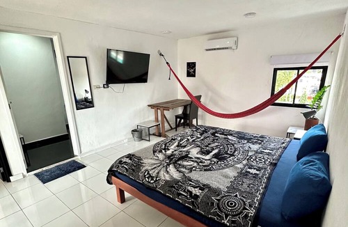 Colonia Adolfo Lopez Mateos Hotel | La Perle Noire