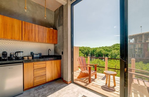 Zona Hotelera Apartment | NEW JungleChic with Pool and Cenote Onsite, Beach 200m