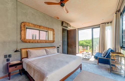 Zona Hotelera Apartment | NEW JungleChic with Pool and Cenote Onsite, Beach 200m