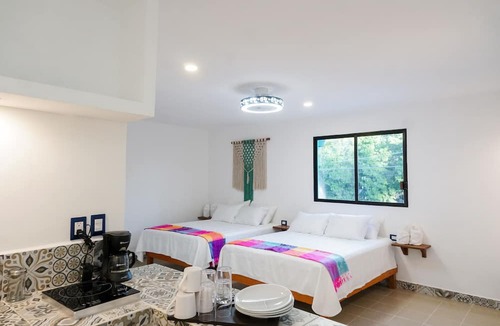Luis Donaldo Colosio Hotel | Linda Vecindad Playa del Carmen