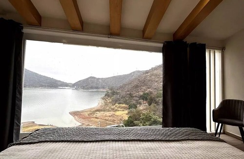 El Santuario House | House with spectacular view in Valle de Bravo