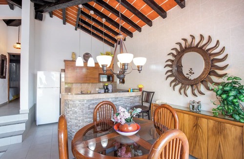 Amapas Hotel | Casa Anita & Corona del Mar