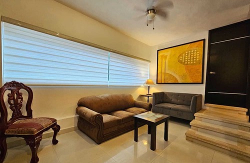 Zona Paseo Montejo Hotel | Hotel Holly