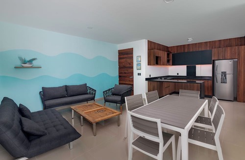 Puerto Morelos Hotel | Angelina 28 Beachfront and Family Apartments - Modern and Relaxing Long Stays (20 min from Cancun Airport)