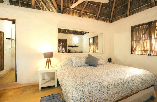 Sayulita Hotel | JUNTO AL RIO BEACHFRONT BUNGALOWS