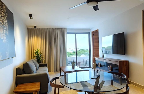 Gonzalo Guerrero Apartment | Altra Condos