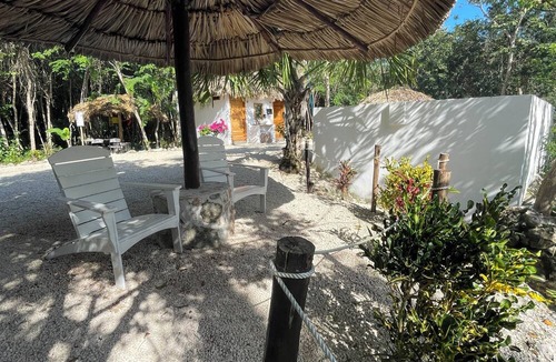 Lazaro Cardenas Cabin | Cenote Escondido - Cabañas y Camping