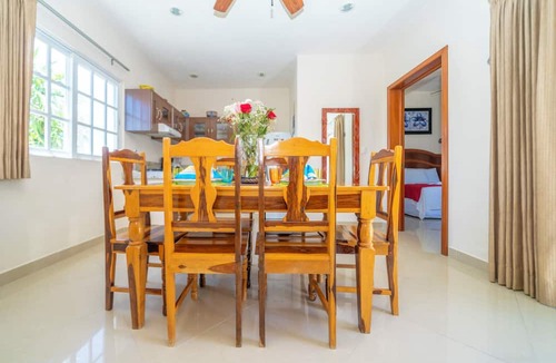 Salinas House | Villas Keh