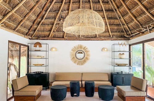 Zona Hotelera Hotel | Dune Boutique Hotel located at the party zone
