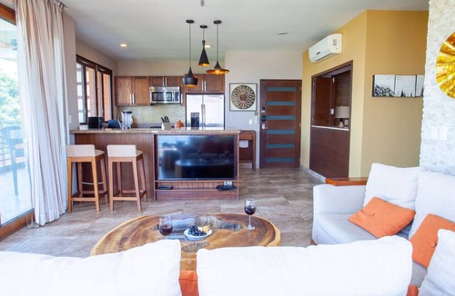 Romantic Zone Condo | Sweeping Banderas Bay Views, Rooftop Pool & Bar - Residences by Pinnacle Unit 20