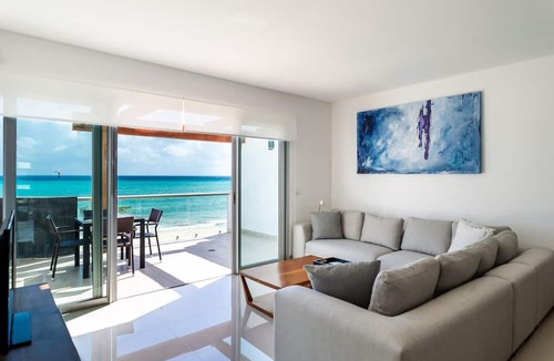 Puerto Juarez Condo | Casa AltaMar Penthouse Ocean Front (North) by RedAwning