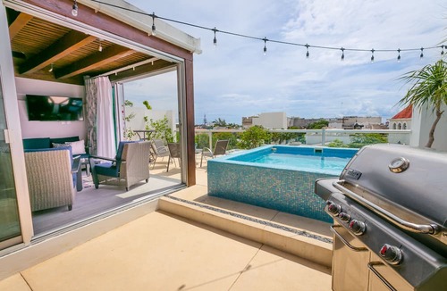 Downtown Condo | Huge Luxury Penthouse in the Heart of Playa - Oasis Chloe