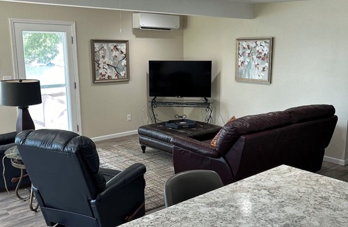 Osage Beach House | Fantastic Location, Beautiful View Of The Lake, In Osage Beach on the 17 MM