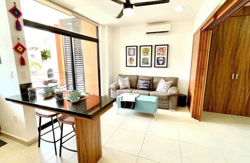 Diaz Ordaz Condo | 1 BR w KING Bed Rooftop Pool Walk to BEACH Prime Location