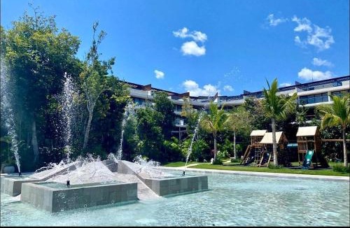 Playacar Apartment | Playacar Luxury 2-Bedroom Retreat - Multiple Pools