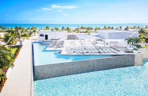 Costa Mujeres Resort | Majestic Elegance Costa Mujeres - All Inclusive