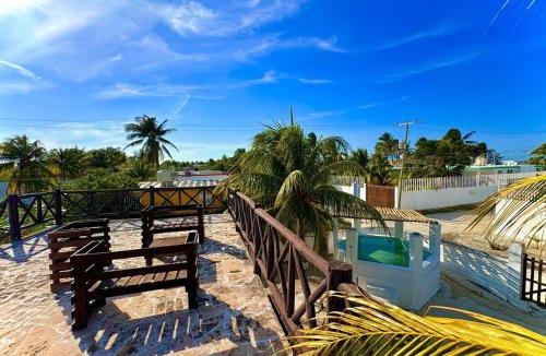Chuburna Puerto Apartment | 1 Street from the beach, Pool, Rooftop Bar & AC