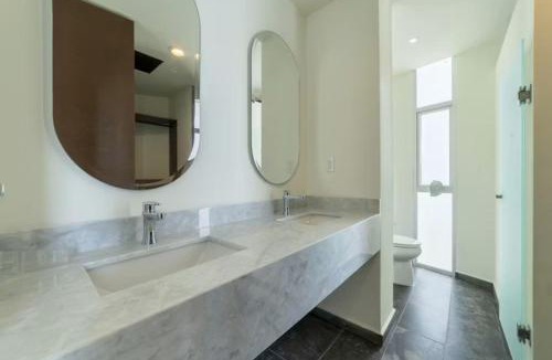 Miramar Apartment | Oceanfront Condo with Pool and Views Telchac | Depto B52