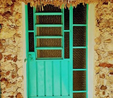 Izamal Hotel | Hotel and Museum Aldea Maya Toktli Orígenes - Pool, Wifi Starlink & Mayan House Museum Tour
