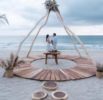 Puerto Escondido Hotel | Aldea Mizúl - Beach Front - Adults Only